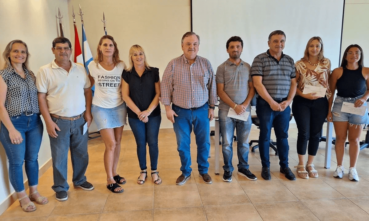 Michlig y González entregaron aportes a instituciones de Villa Trinidad, Suardi, San Guillermo, Hersilia y Ceres