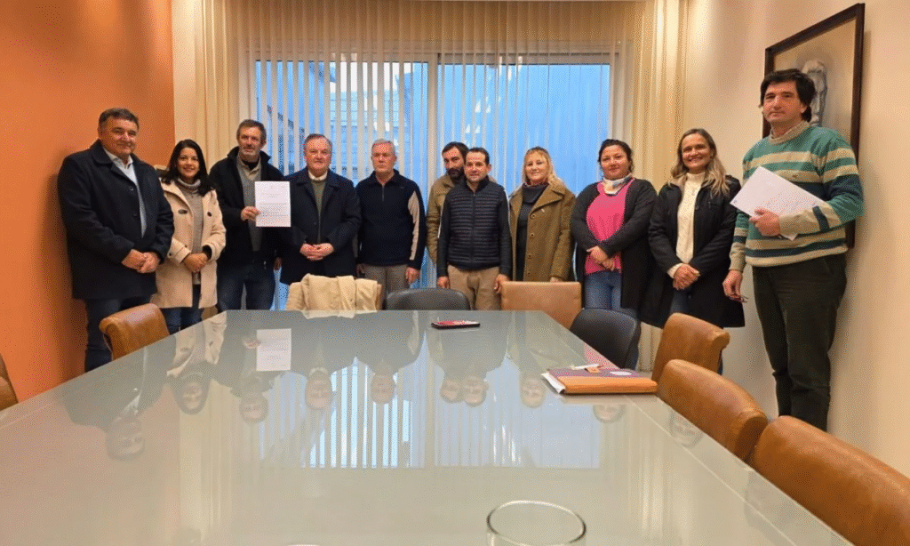 El Gobierno Pcial. brindó apoyo crediticio a la Cooperativa Santa Rosa de San Guillermo para adquisición de maquinaria