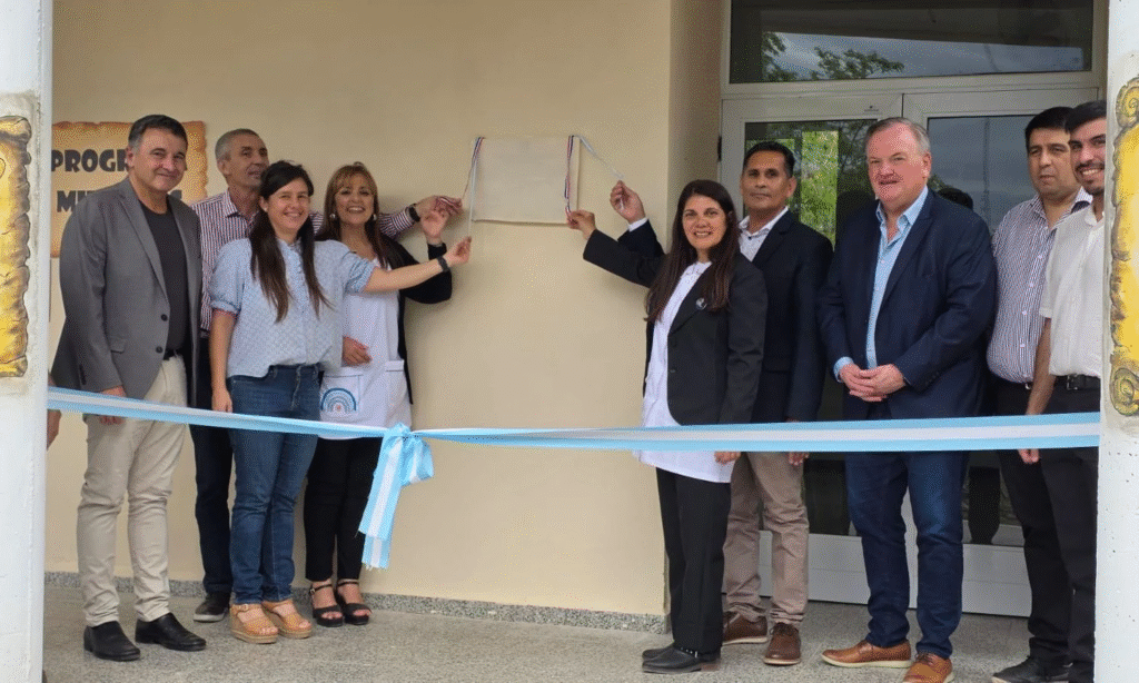 El senador Felipe Michlig encabezó una jornada de inauguraciones y anuncios en Moisés Ville