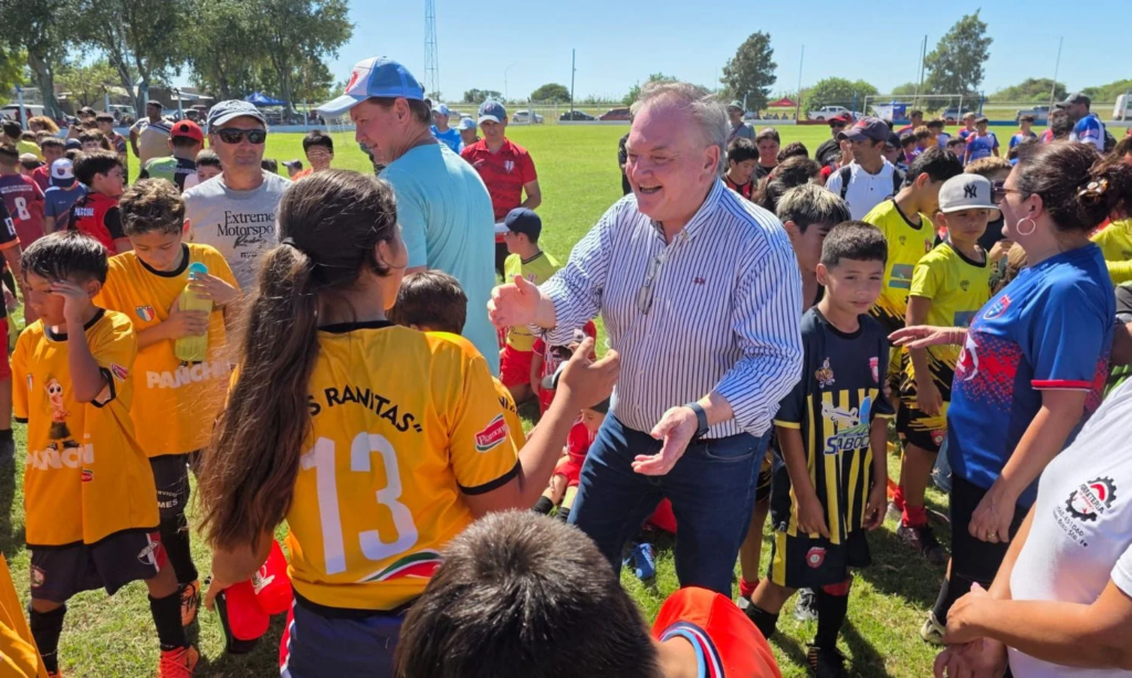 El senador Michlig participó del Encuentro de Fútbol Infantil 2026 “Los Palmeritos”