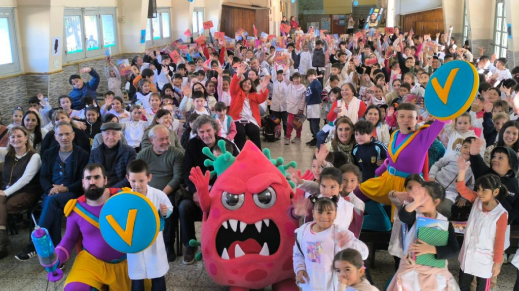 Vax Team en Tostado: Provincia realizó una jornada de control de carnets y recuperación de esquemas de vacunación