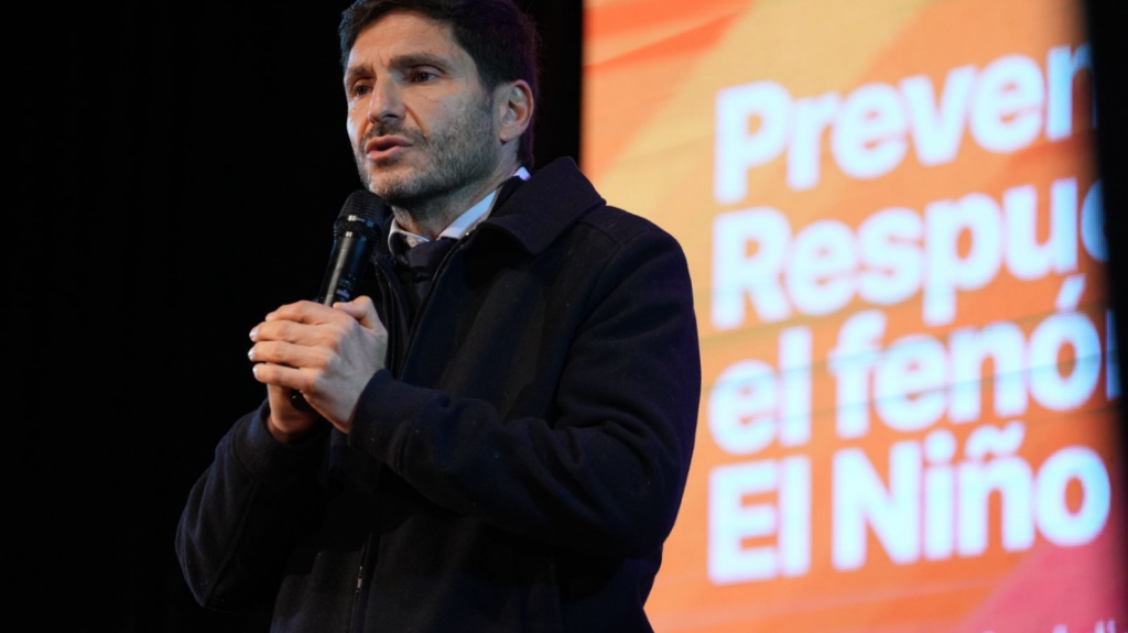 Pullaro presentó las obras y la inversión que realiza Santa Fe para reducir el impacto del Niño