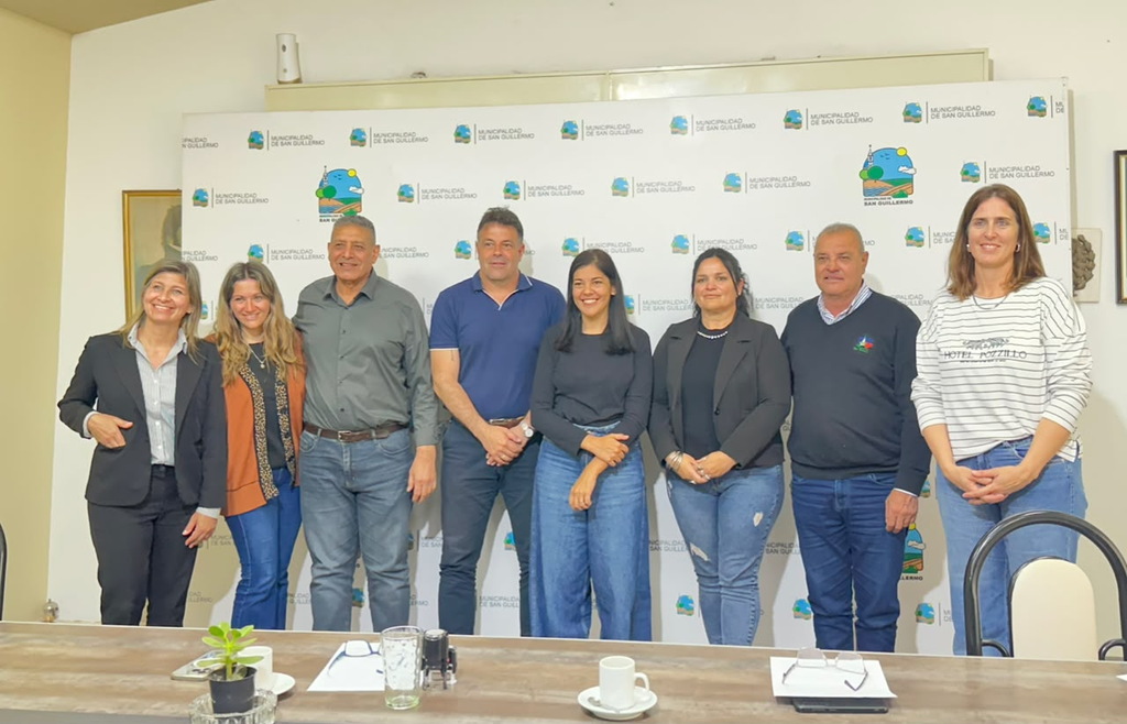 San Guillermo recibió a intendentes de la región para avanzar en el convenio GIRSU